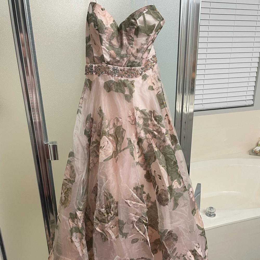 Strapless gianni binni dress